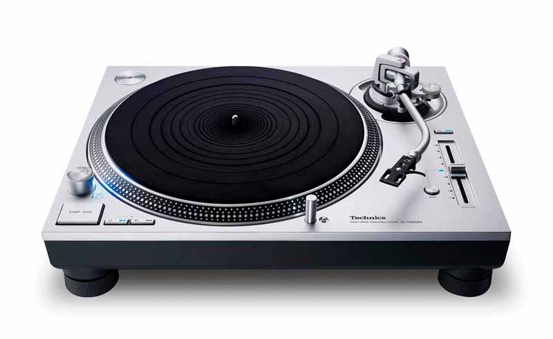 Technics SL-1200GR2 - En taktil pladespiller der er indbegrebet af slow-tech