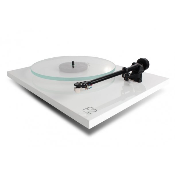 Rega Planar 2 Carbon