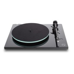 Rega Planar 2 Carbon