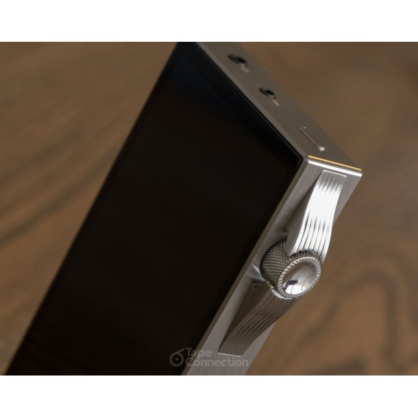 Astell &amp; Kern SA700