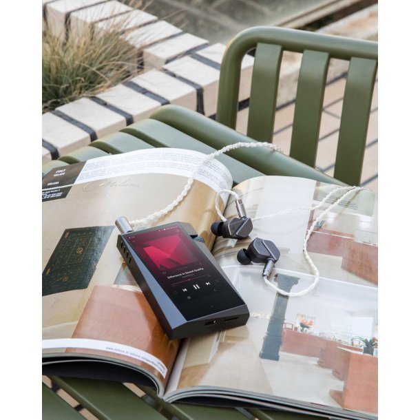 Astell &amp; Kern SR35