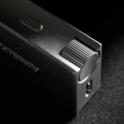 Astell &amp; Kern AK HC5