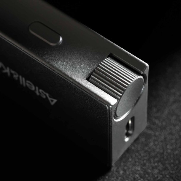 Astell &amp; Kern AK HC5