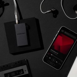 Astell &amp; Kern HB1