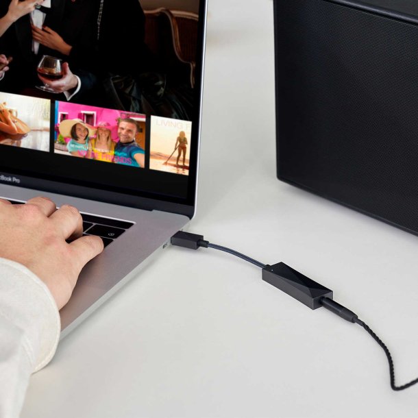 Astell &amp; Kern HC3