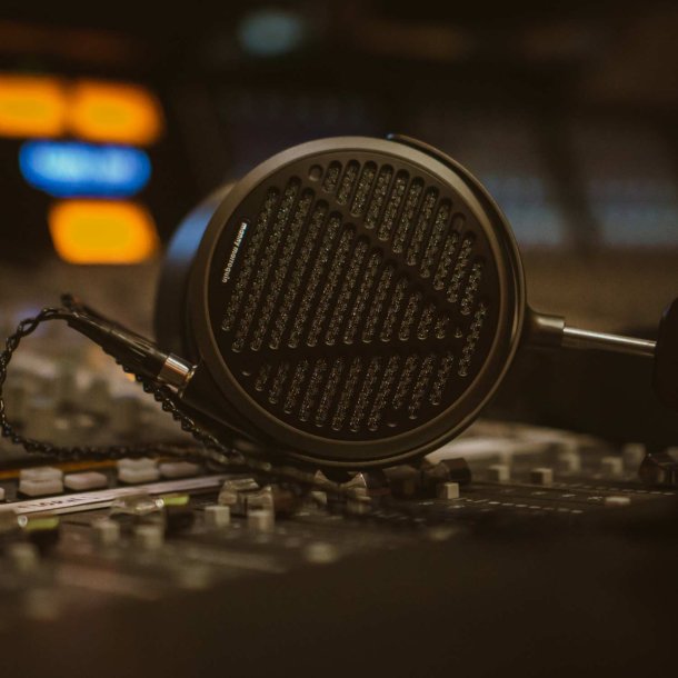 Audeze MM-500