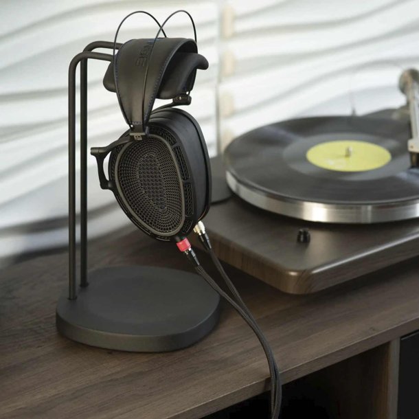 Dan Clark Audio Expanse