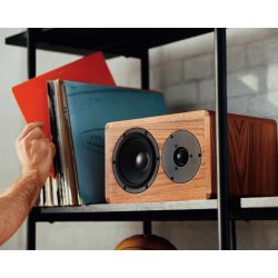 Dynaudio Legend kan vendes p� siden, hvis det passer bedre i indretningen