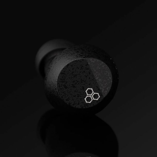 Final Audio ZE3000 SV