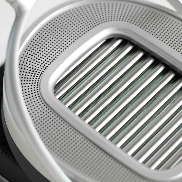 Hifiman HE1000 Unveiled