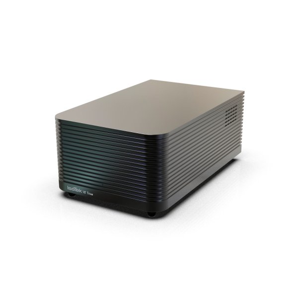 IsoTek V5 Titan