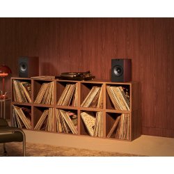 KEF Coda W