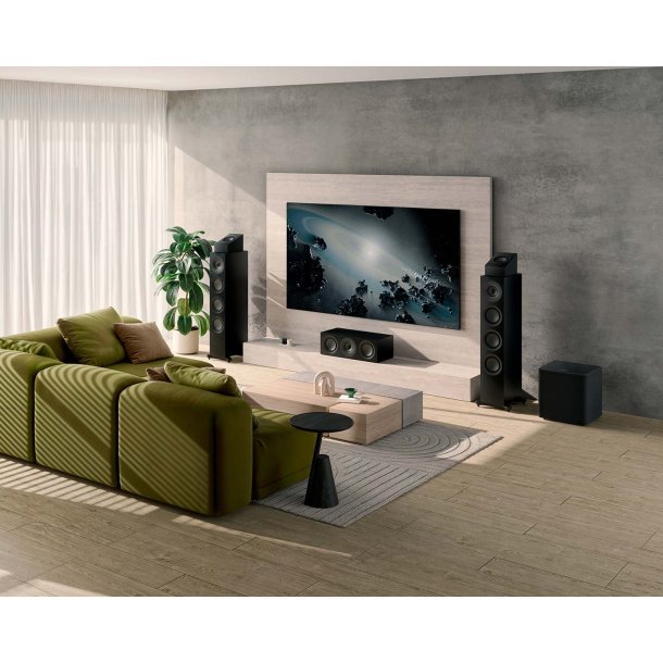 KEF Q8 Meta