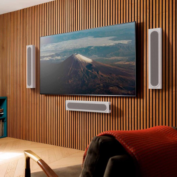 Monitor Audio Radius On-Wall 4G v�gh�jttalere monteret ved fjernsyn