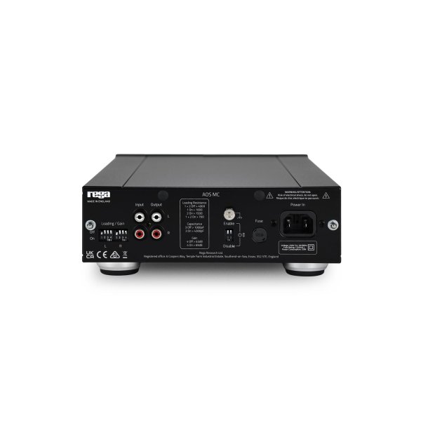 Bagsiden af Rega AOS RIAA-forst�rkeren