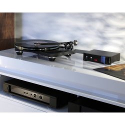 Rega Planar 8