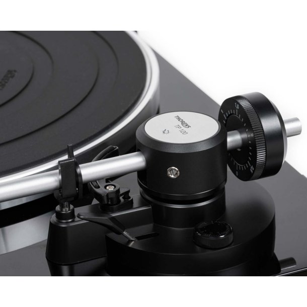 Thorens TD 204
