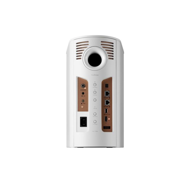 Bagsiden p� den ene Yamaha NX-70A h�jttaler, som viser indgange